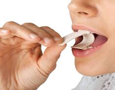 What Are The Good And Bad Effects Of Chewing Gum